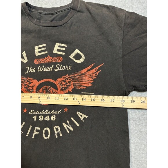 The Weed Store T Shirt Size Small black Graphic Print Stoner - Picture 5 of 6